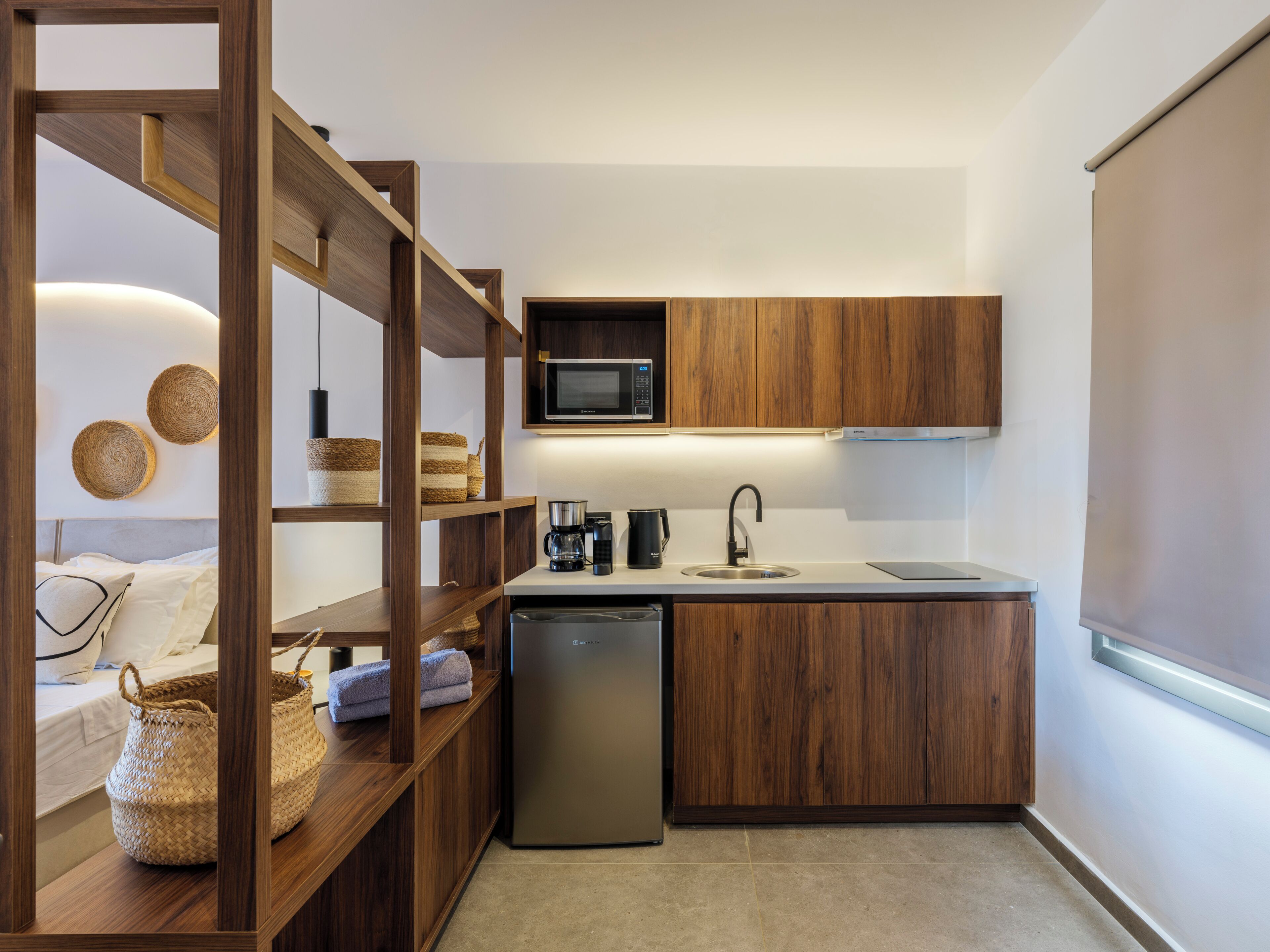 Casa (Luna) | Cocina privada | Refrigerador, microondas, parrilla de estufa y cafetera de espresso 