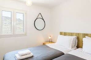House (White 2) | Premium bedding, individually decorated, individually furnished - Sea Rock & Sky Private Residence (Mykonos)
