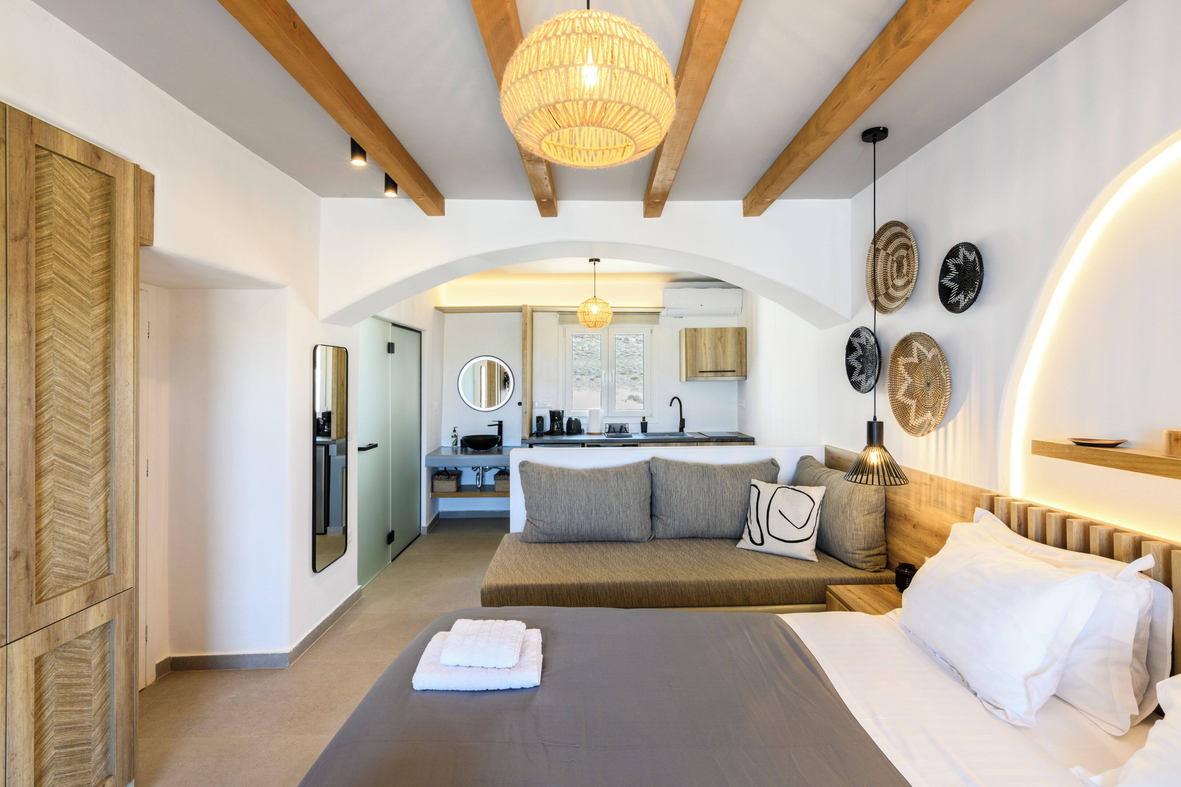 Deluxe suite (Blue 2) | Luxe beddengoed, individueel gedecoreerd, individueel gemeubileerd