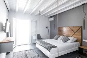 Σπίτι, μπανιέρα με υδρομασάζ (Grey) | Γραφείο, ηχομόνωση, σίδερο/σιδερώστρα, δωρεάν Wi-Fi 