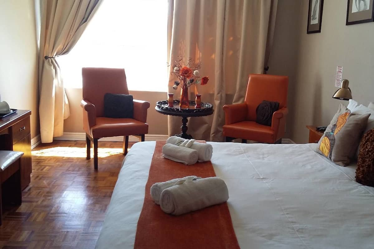 1 bedroom, premium bedding, in-room safe, individually decorated