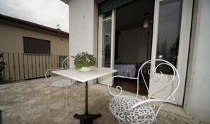 ファミリー ルーム テラス | テラス / パティオ