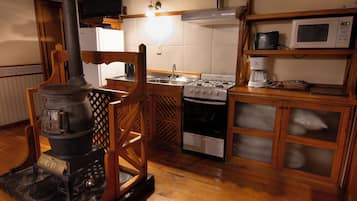 Refrigerador, microondas, horno, cafetera/tetera