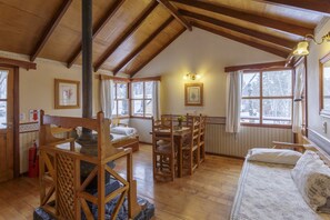 Standard Cabin, 2 Bedrooms | Living area | 32-inch LCD TV with cable channels, TV - Aldea Nevada (Ushuaia)