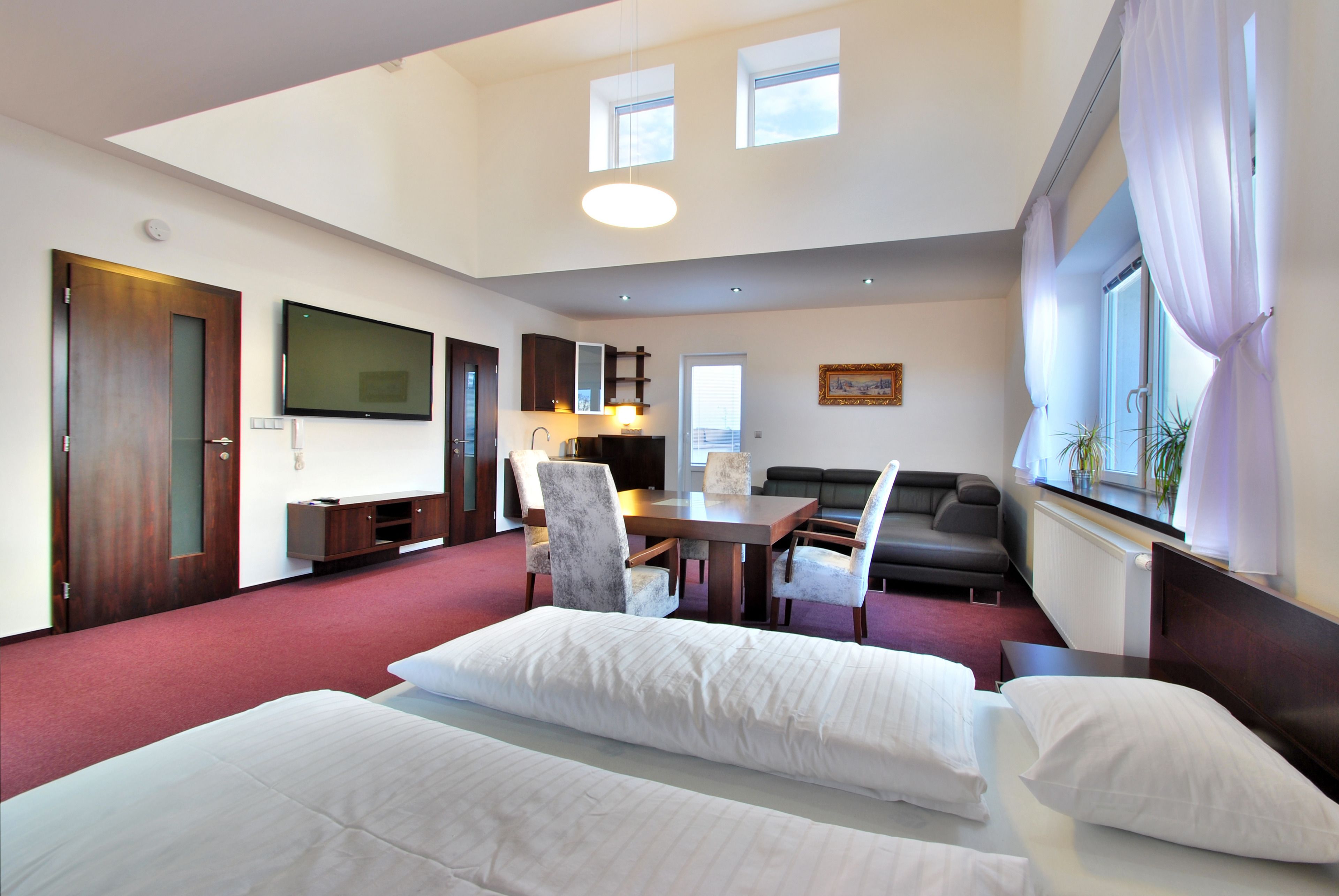 Superior Apartment | In-room safe, desk, blackout curtains, iron/ironing board