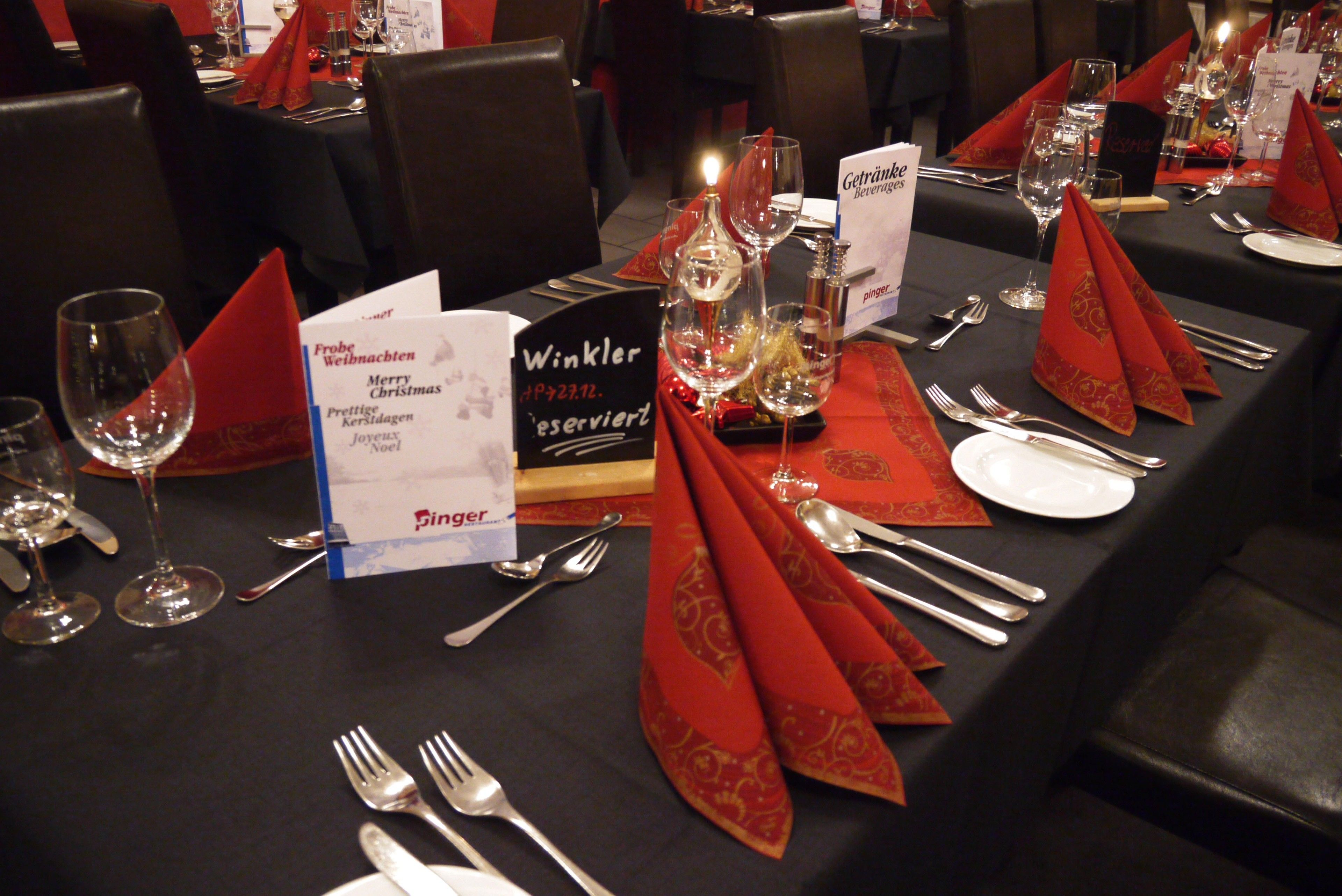 Tägliches Frühstücksbuffet (10 EUR pro Person)