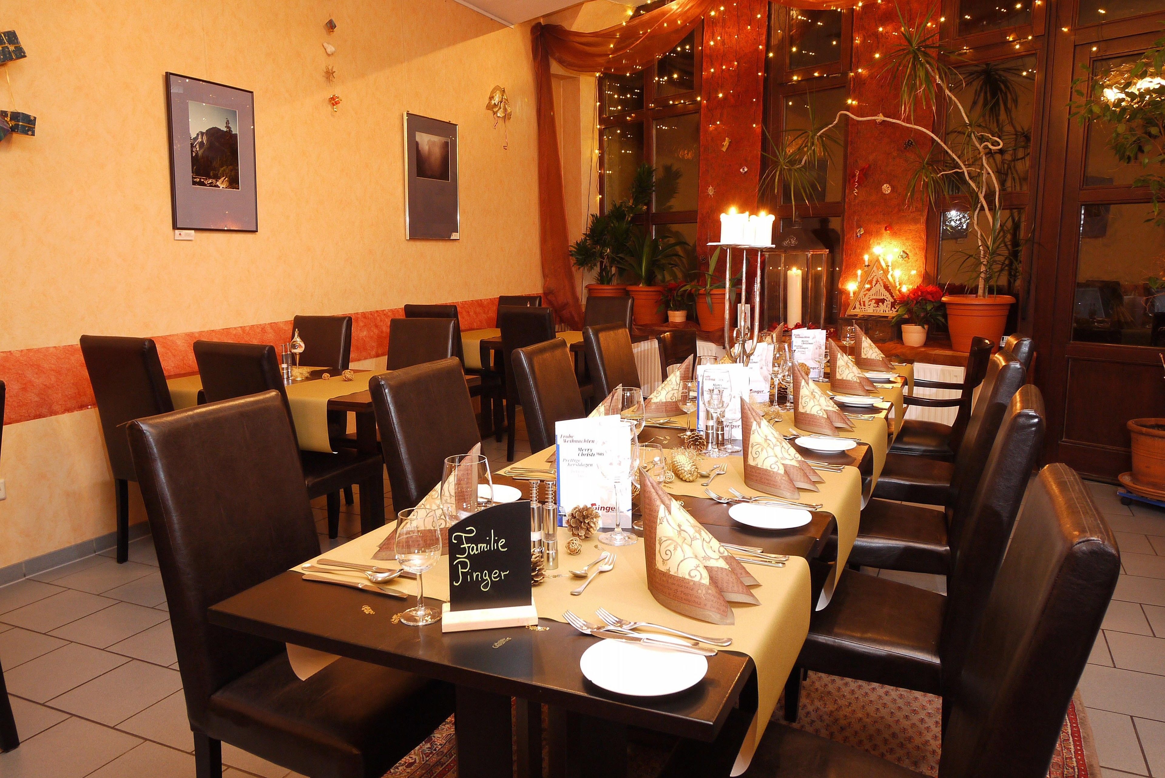 Frühstück und Abendessen, internationale Küche