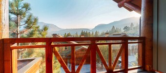 Juniper Crest 6 3 Bedroom Townhouse by RedAwning