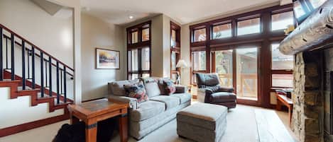 Townhome, 3 Bedrooms | Living area | Smart TV, DVD player