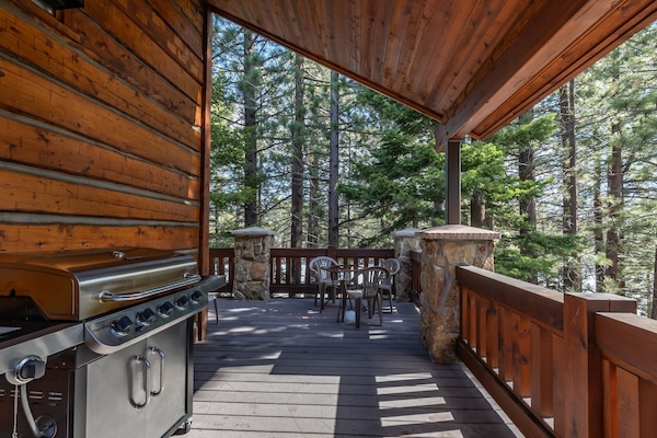House, 4 Bedrooms | Balcony