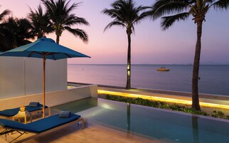 Beachfront Pool Villa | Terrace/patio