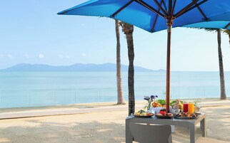 Desayuno buffet todos los días (con cargo)