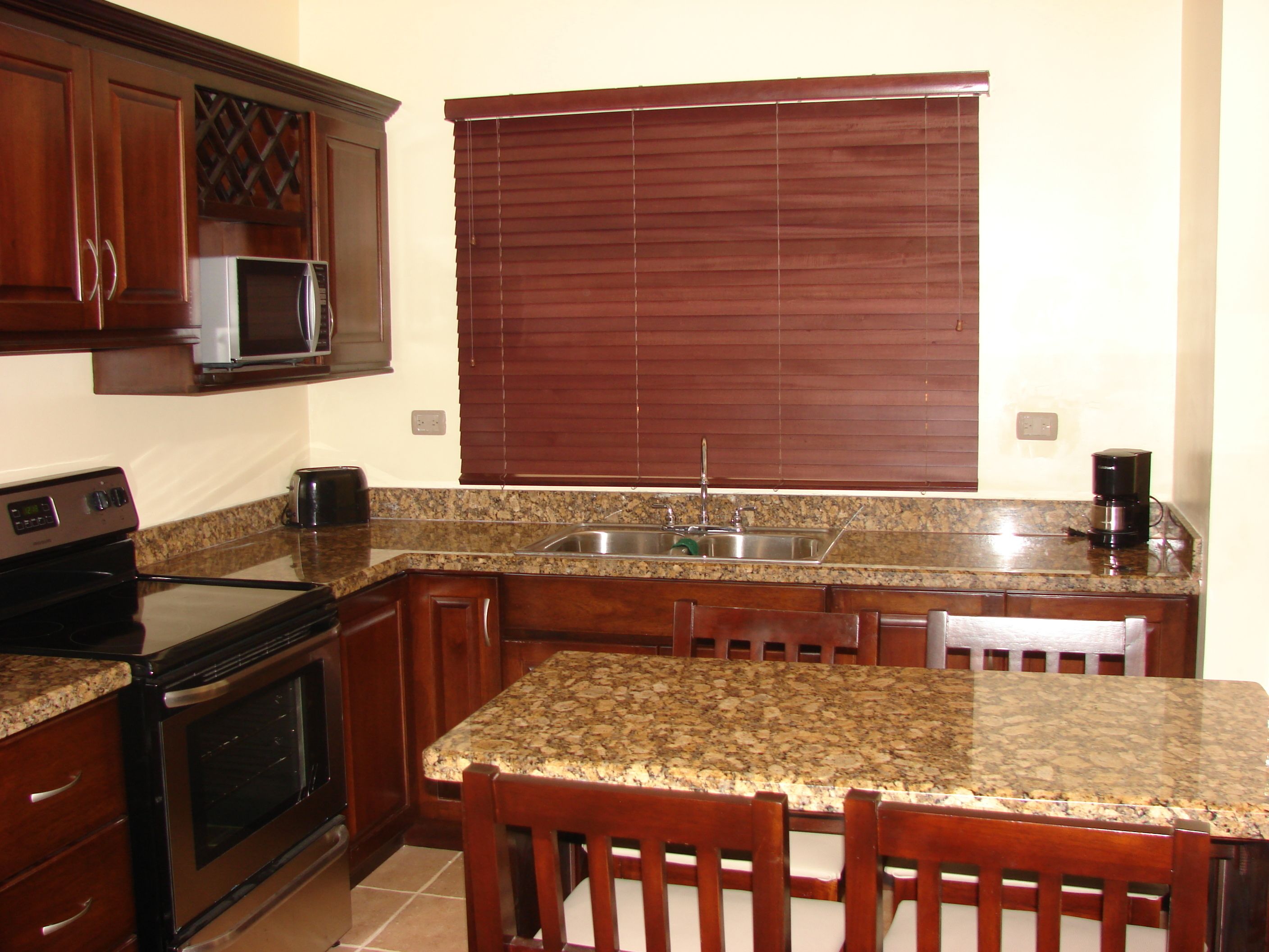 Sweet Dreams Studio No 05  | Essbereich im Zimmer