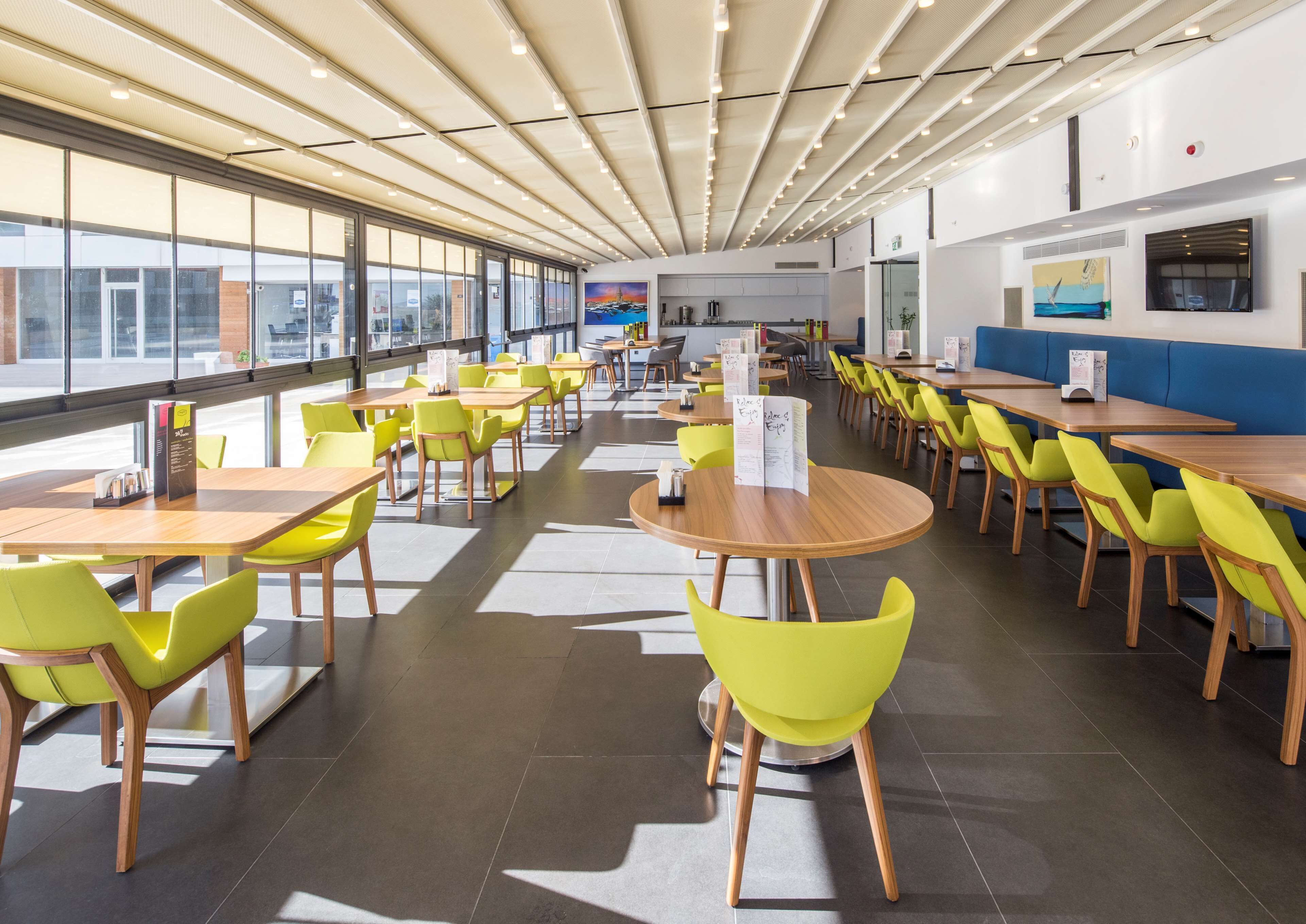 Foto - Hampton by Hilton Istanbul Kurtkoy