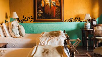 Ropa de cama de alta calidad y minibar