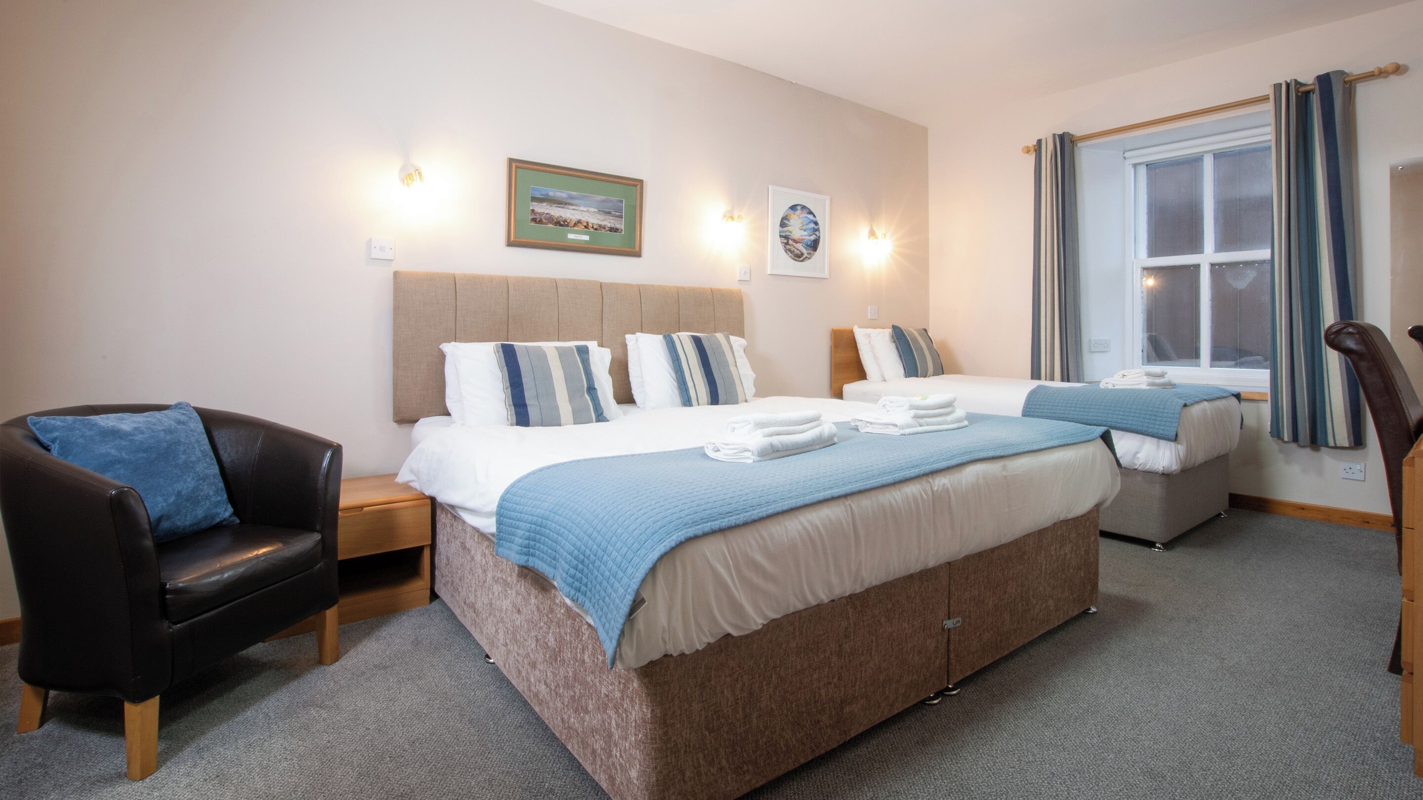 家庭房 (Harbourside House) | 客房内保险箱、特色装修、特色家居、办公桌