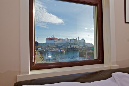 Ferry Inn Stromness