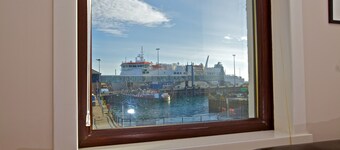 Ferry Inn Stromness