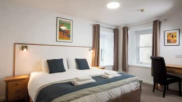 Comfort Double Room (Ferry Inn) | In-room safe, individually decorated, individually furnished, desk