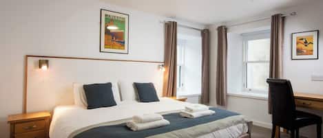 Comfort Double Room (Ferry Inn) | In-room safe, individually decorated, individually furnished, desk