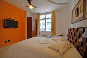 Luxury Suite, 3 Bedrooms, Partial Sea View | 1 bedroom, in-room safe, blackout drapes, iron/ironing board - Rios Finest Apartmento Souza Lima (Rio de Janeiro)