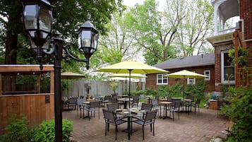 Suíte executiva, 1 cama King, sacada | Terraço/pátio