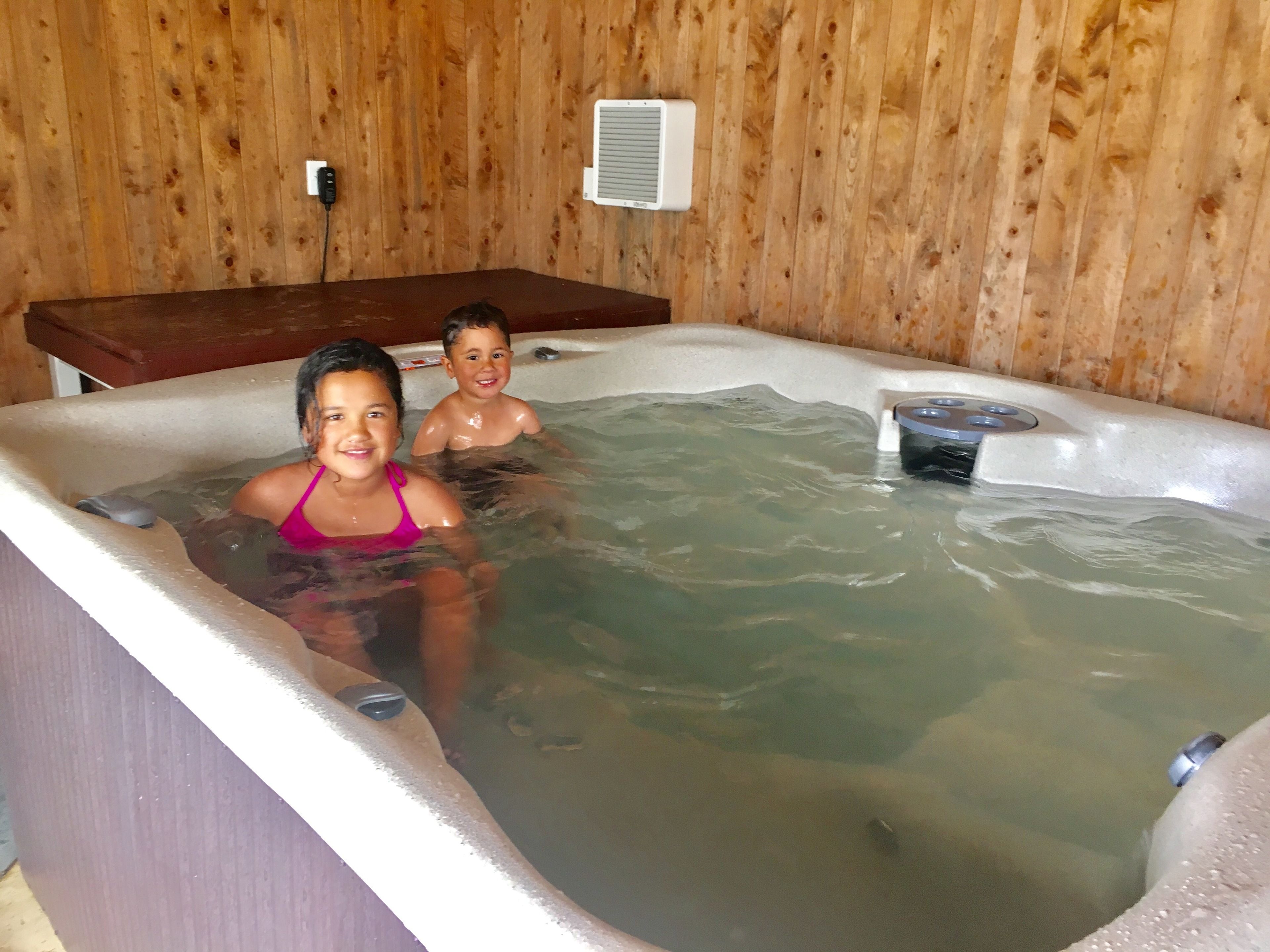 Indoor spa tub