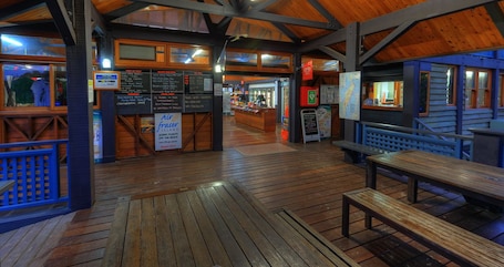 Entrada interior. Fraser Island Retreat