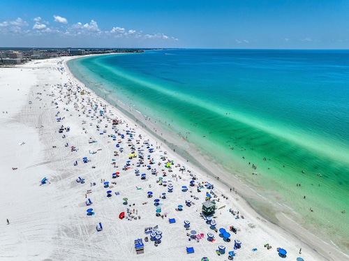 Palm Bay Club by Beachside Management