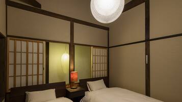 3 bedrooms, in-room safe, individually decorated, individually furnished