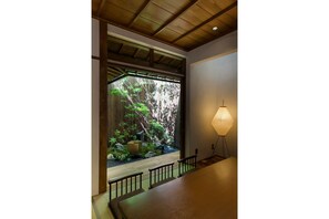 传统独立别墅, 3 间卧室, 厨房, 花园景观 | 花园