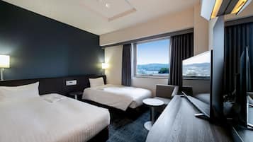 Down comforters, desk, blackout drapes, free WiFi