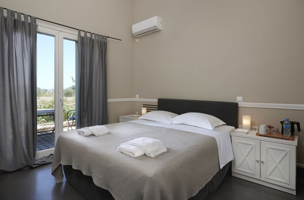 Deluxe Suite, Ensuite (Suite 3-Private Terrace)