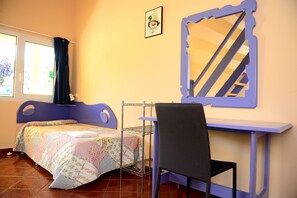 Duplex, vue sur le jardin (Room)