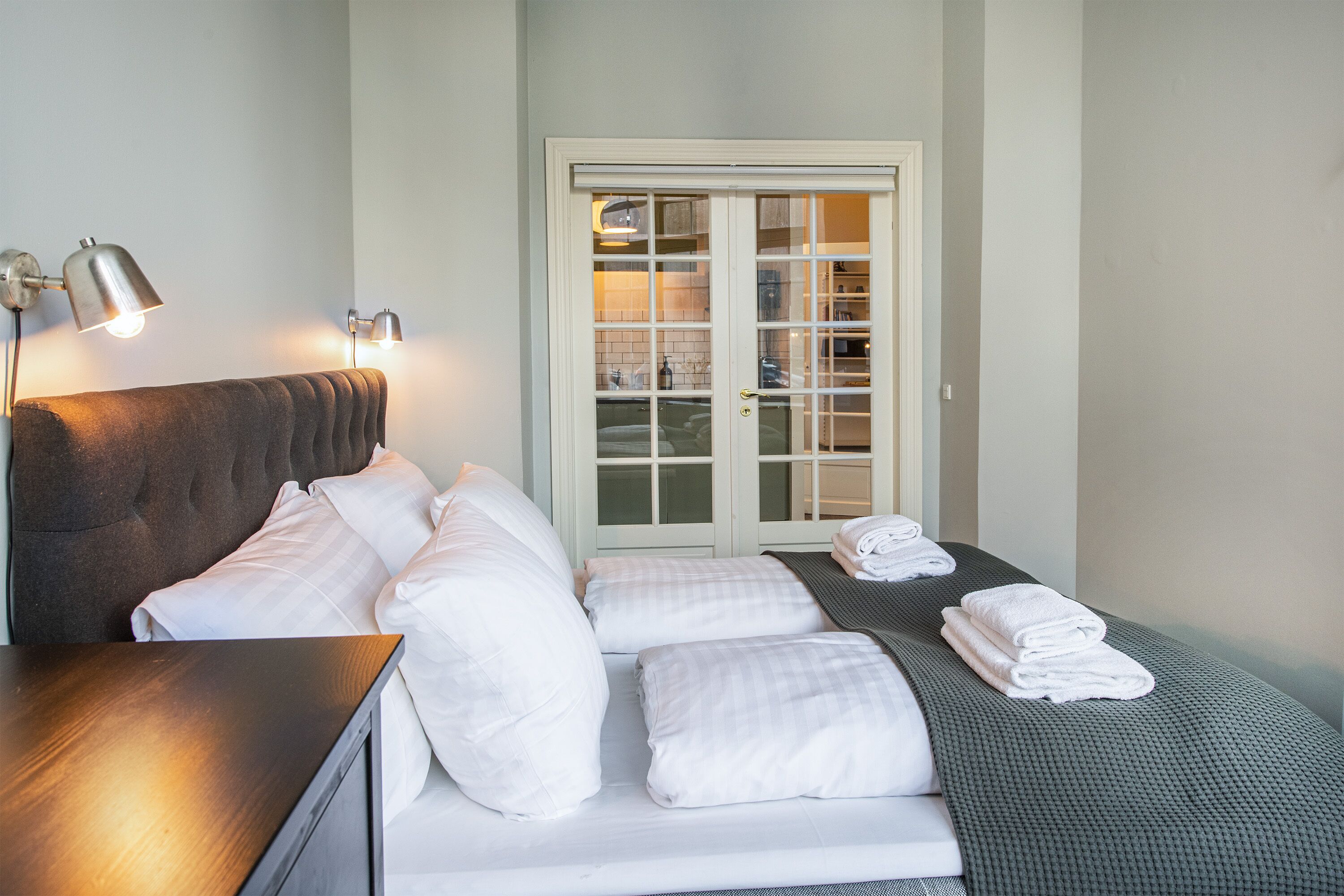 Comfort Apartment, Private Bathroom, Garden View (Front) | Premium bedding, individually decorated, individually furnished, desk