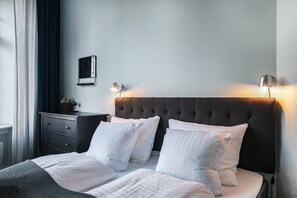 Leilighet – comfort, privat bad, hageutsikt (Front) | Sengetøy av topp kvalitet, individuelt dekorert og individuelt innredet