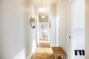 Apartment, 4 Bedrooms, Kitchen | Living area - Mile 2 (Copenhagen)