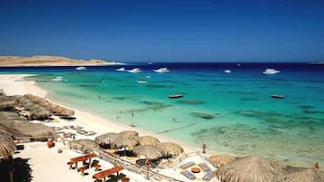 Beach nearby, sun loungers, beach umbrellas, beach towels