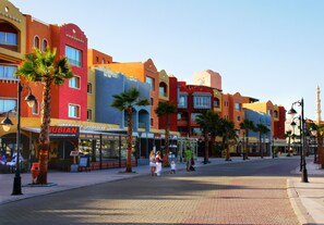 Front of property - Iris Holiday apartment (Hurghada)