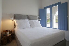 Deluxe Villa, 2 Bedrooms, Jetted Tub (Nykteri)