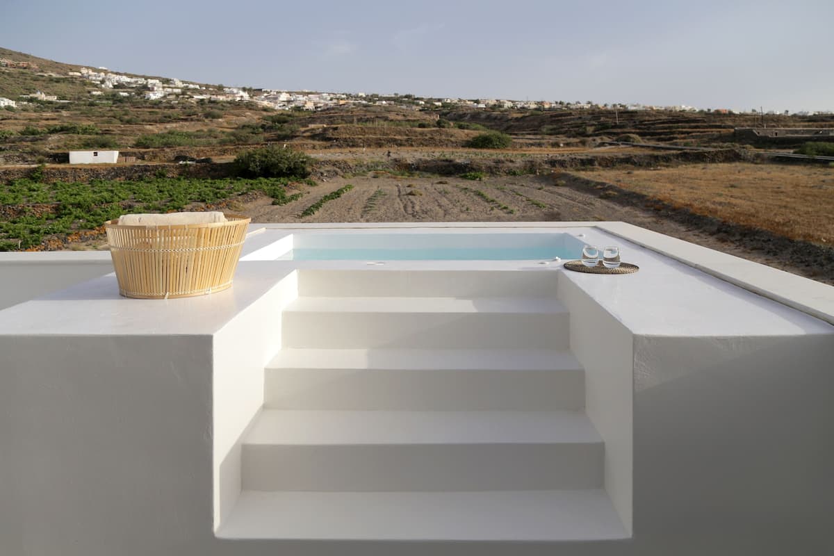 Deluxe Villa, 2 Bedrooms, Jetted Tub (Vinsanto) | View from room