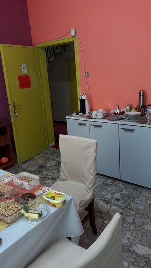 Petit déjeuner buffet