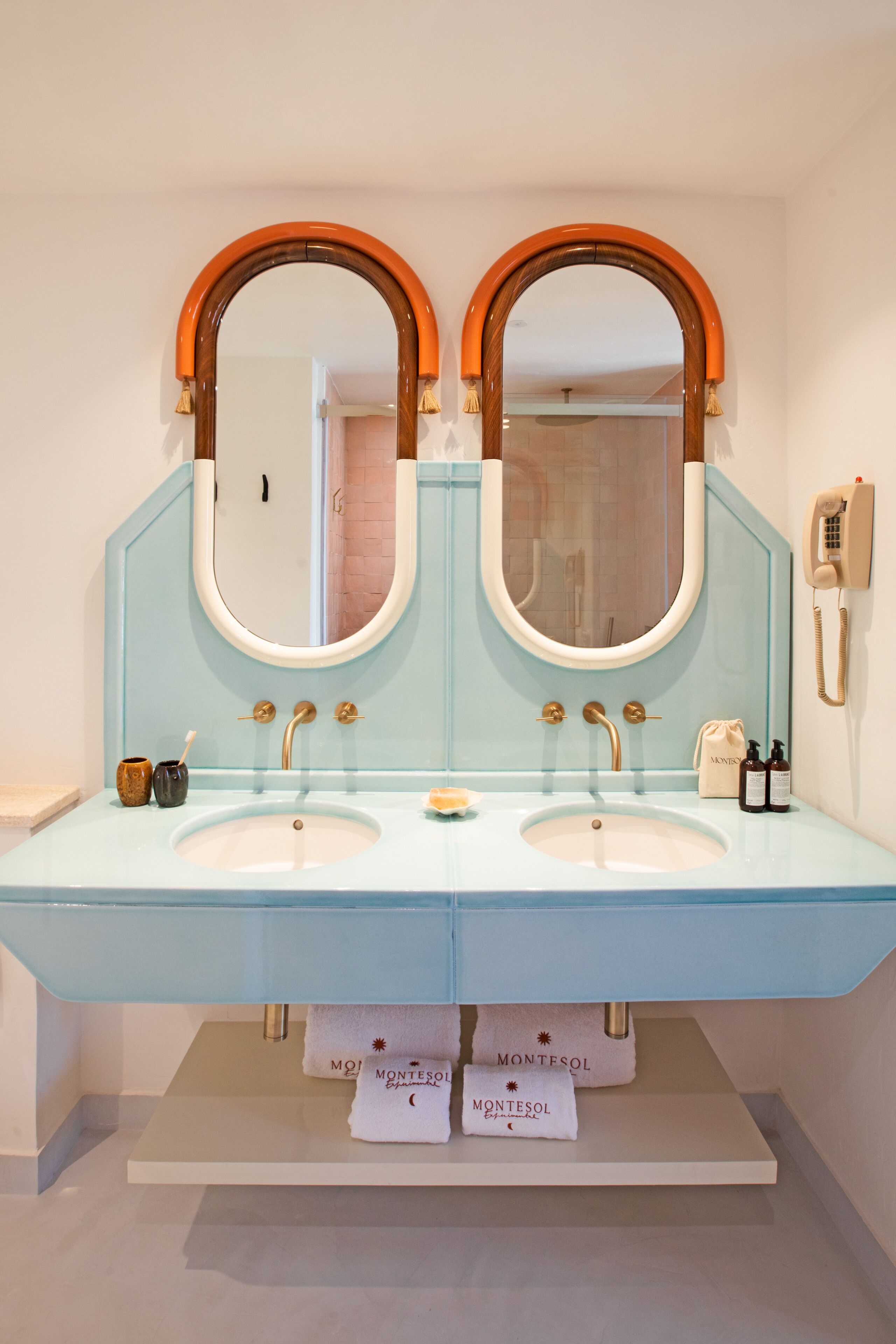 dalt vila suite | bathroom | shower, free toiletries, hair dryer, bathrobes