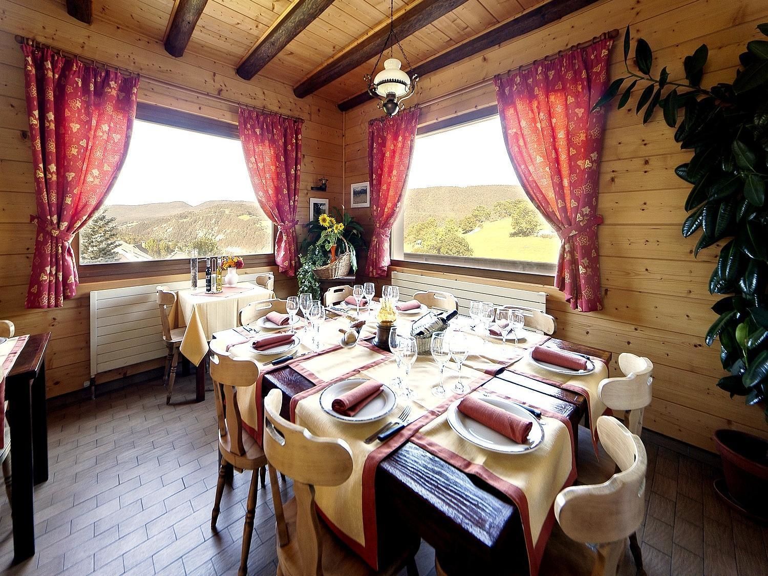 breakfast (eur 12 per person)