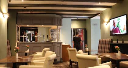 Schooner Hotel