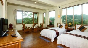 Minibar, in-room safe, desk, free WiFi - Dream Mountain Resort (Kalaw)