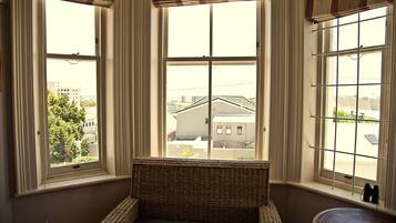 Departamento estándar, 2 habitaciones | Vista desde la habitación