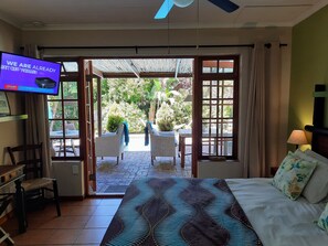 Standard dubbelrum - 1 sovrum (ILANGA) | Sängtillbehör av högsta kvalitet, duntäcken och bäddmadrasser