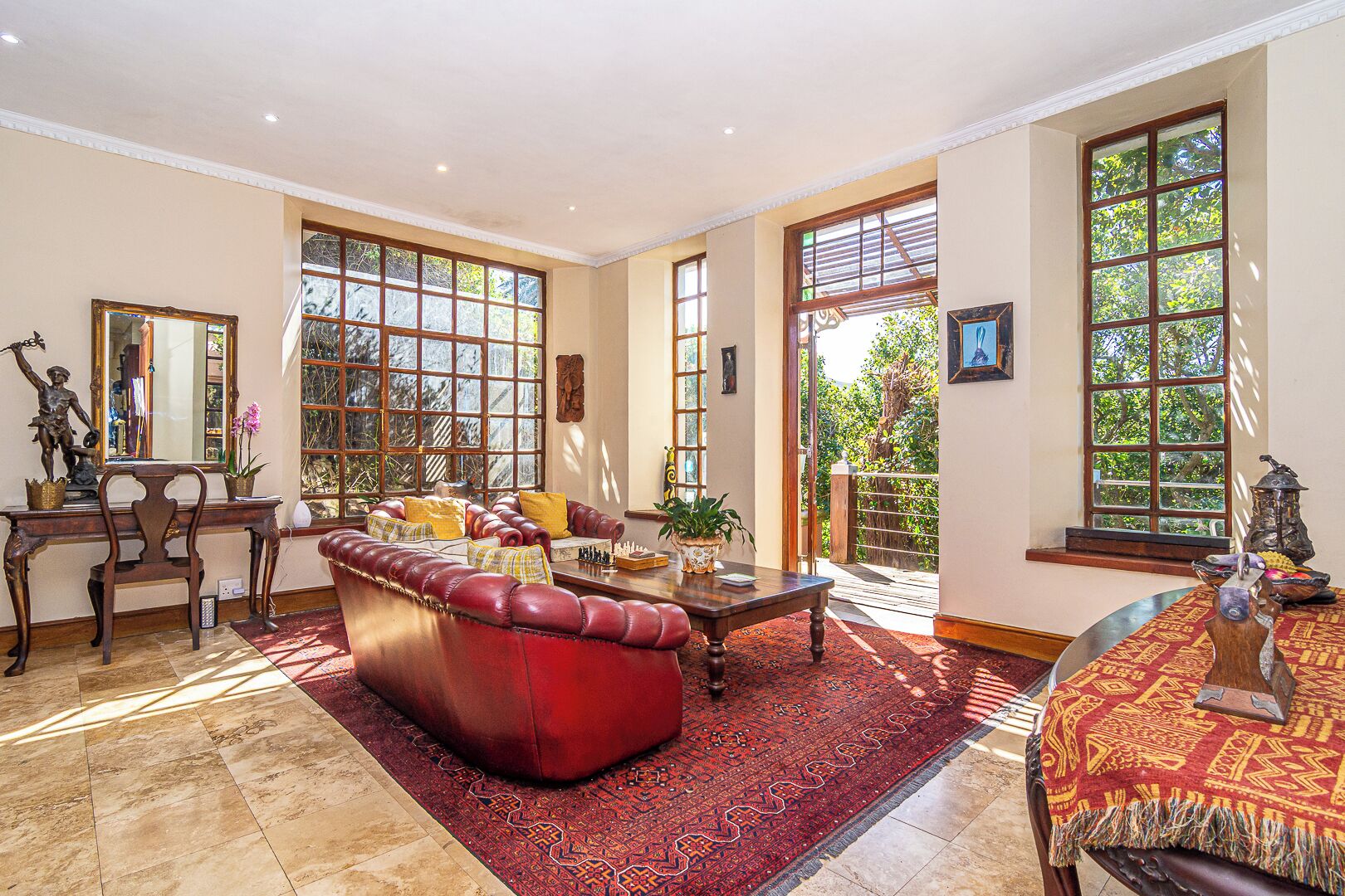 Beach Villa | Khu phòng khách | TV màn hình phẳng 80-cm có truyền hình vệ tinh, TV plasma, đầu đĩa DVD 