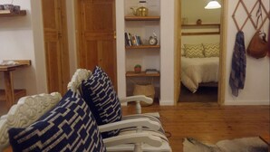 Unclassified image, 3 of 9, button - The Country Cottage (Swellendam)